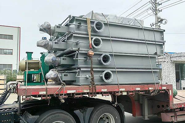 巨正機械又一批擋板門(插板門)設備完工待發貨了