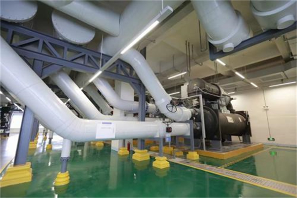 冷卻塔產(chǎn)生水垢后有什么不好的影響？,冷卻塔水垢處理