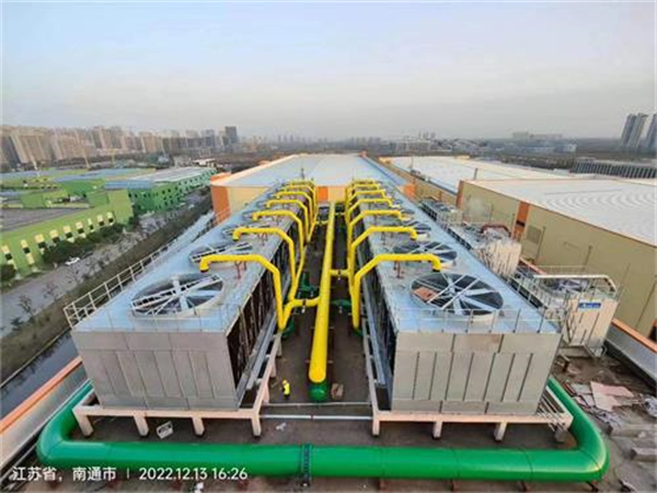 高溫型冷卻塔與普通冷卻塔的區別(大中型方形冷卻塔)