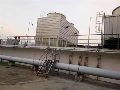 選擇玻璃鋼冷卻塔填料時應(yīng)考慮哪幾方面?(璧山方形無