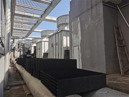 玻璃鋼冷卻塔的硬度是怎樣的?(玻璃鋼冷卻塔的廣泛使