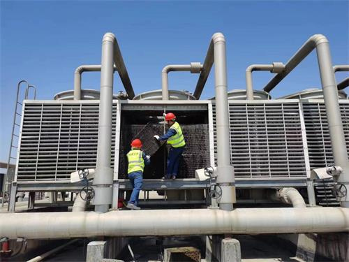 淺談玻璃鋼冷卻塔的運行受哪些因素的影響(玻璃鋼冷卻塔的危害因素有哪些)